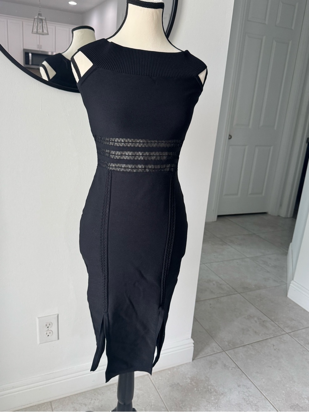 jonathan simkhai dress black | Dresses | Jonathan Simkhai Midi With Lace Waist Insets Sizes:XXL About 35.25 from shoulder christmas party sweater Zapakasa Women Sparkly Black